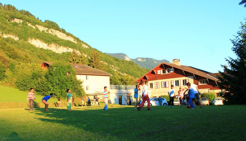 Village Vacances Les Alerions Talloires Exterior foto